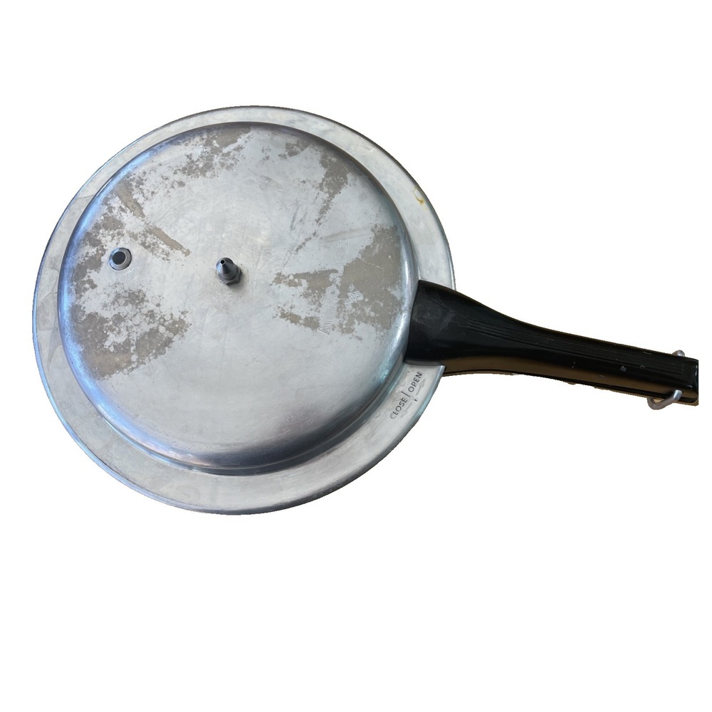 Vintage Mirro‎ Matic Aluminum Pressure Cooker 394M 4 Quart